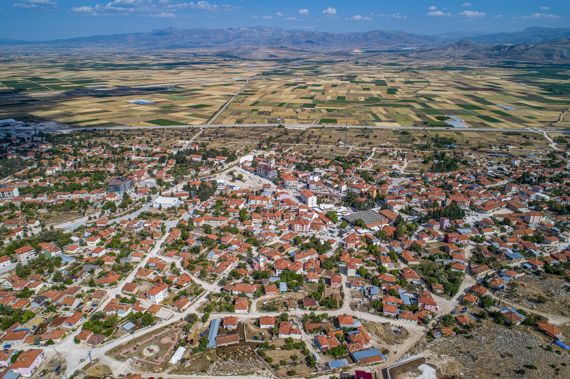 Karamanlı Karamanlı
