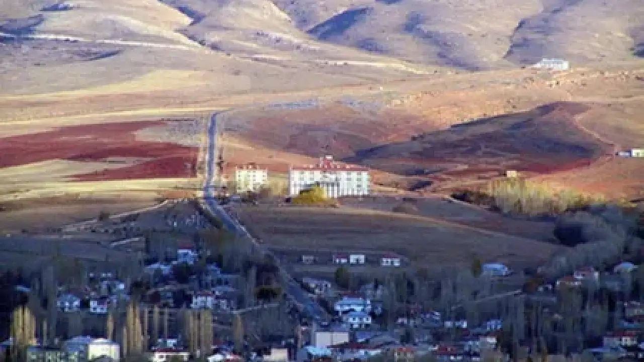 Sarız Sarız